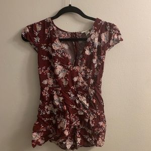 V Neck Floral Romper